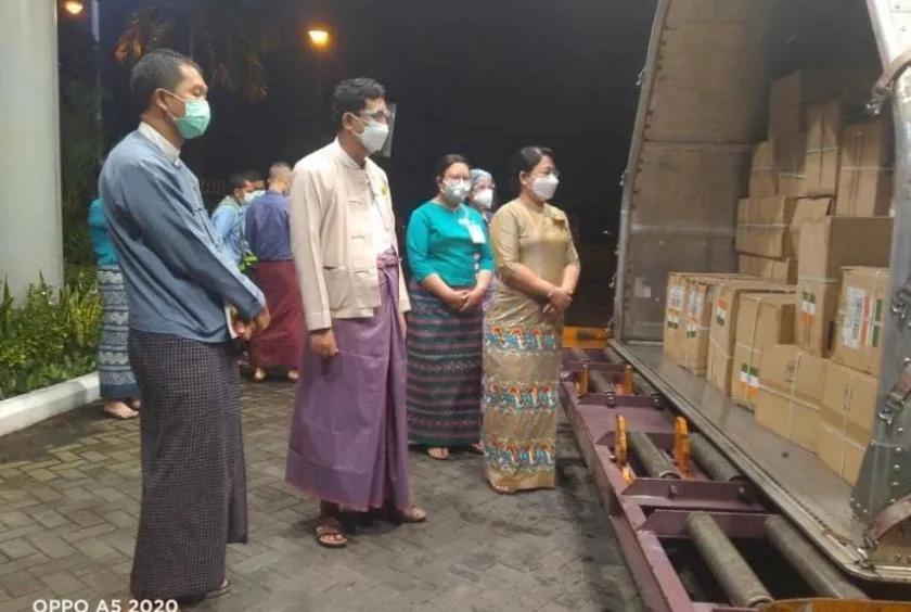 缅甸外交部发文，印度捐赠的医疗物资运抵仰光机场