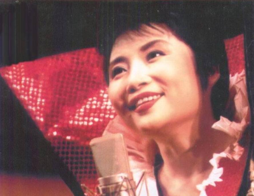 唱青藏高原的李娜是怎么出名的,大家还记得唱青藏高原的李娜吗