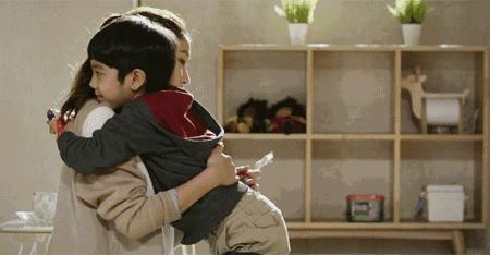 孩子四岁了依恋小毯子是什么原因,孩子对小毯子的依恋