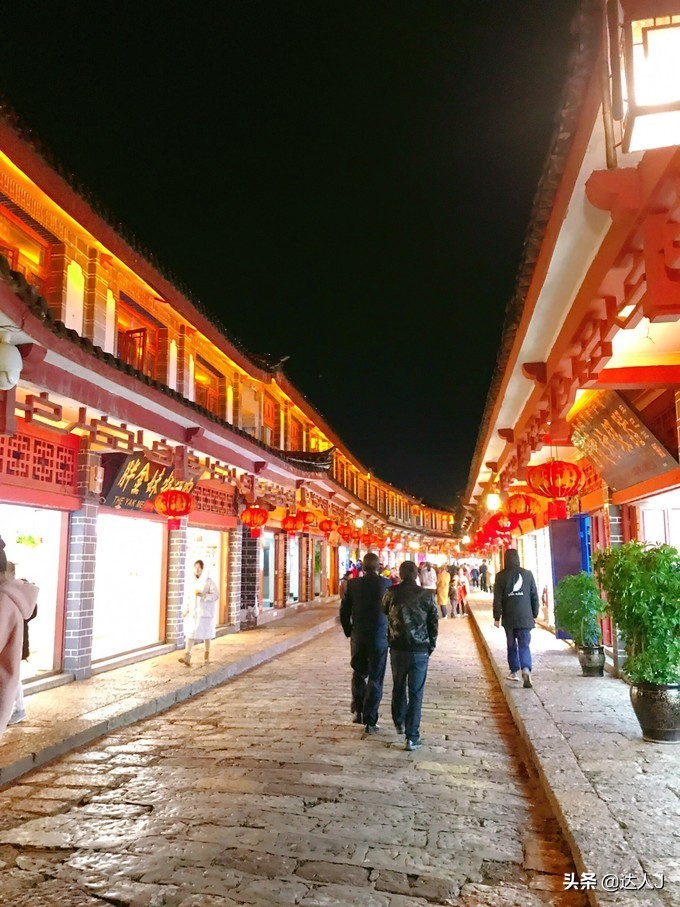 丽江的高颜值客栈逆天了，住一圈连回家的路费都省了！文末有福利