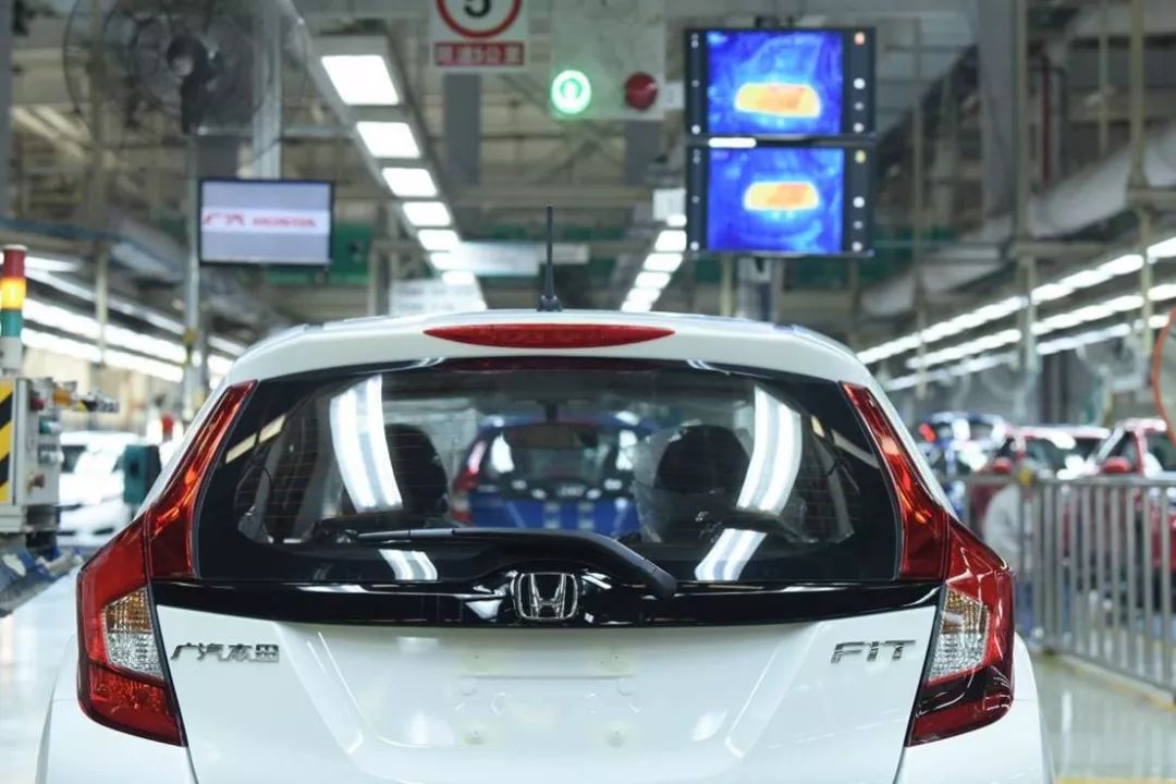 广汽本田车间生产工作视频,广汽本田流水线工作