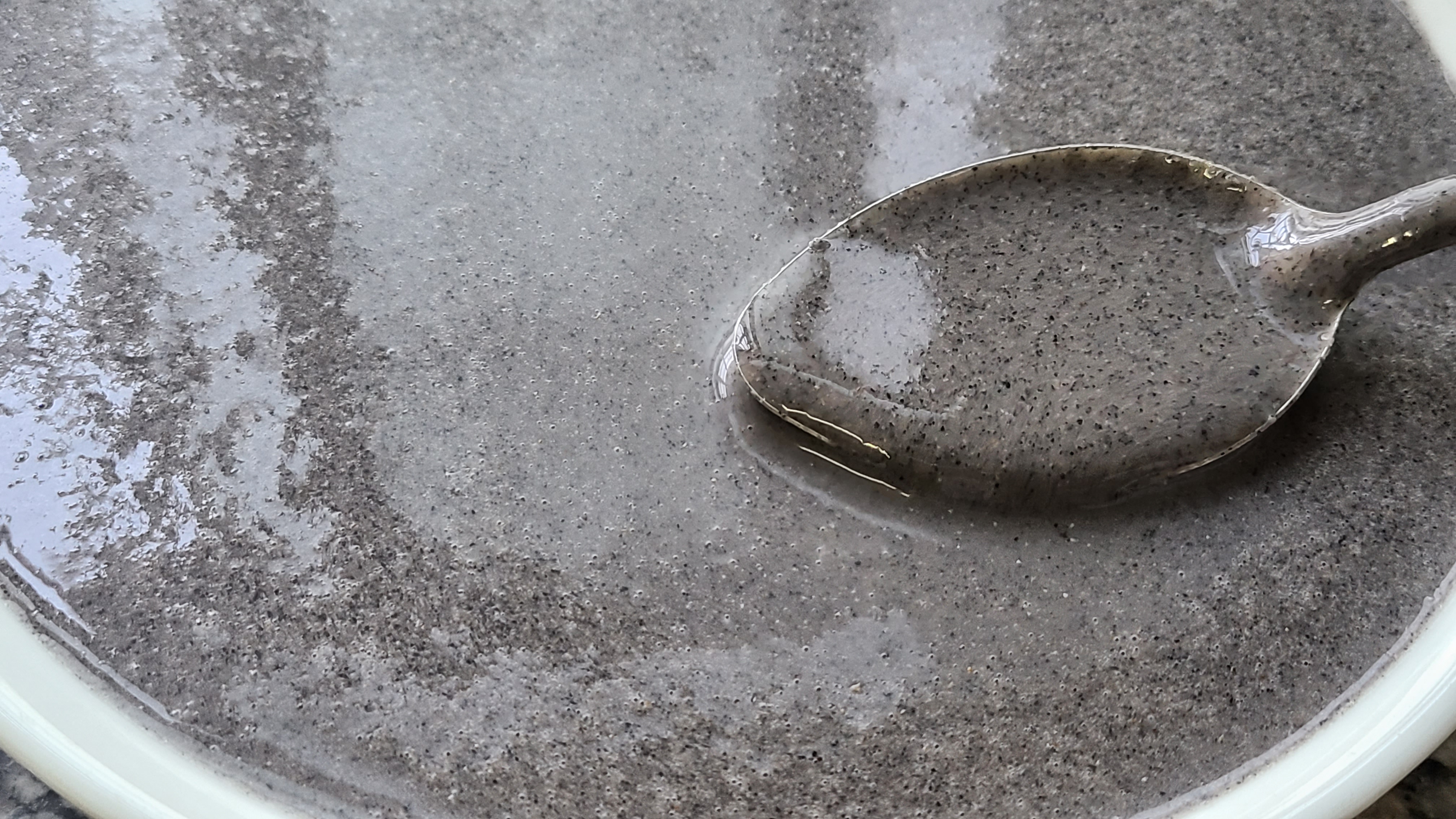 黑芝麻糊怎么磨得细滑好吃,怎么做黑芝麻糊好喝又简单