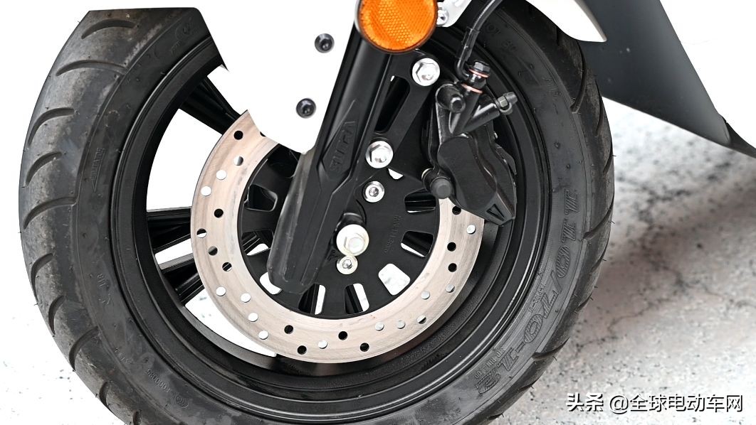 新日r5怎么调仪表功能,新日R5驾驶指南