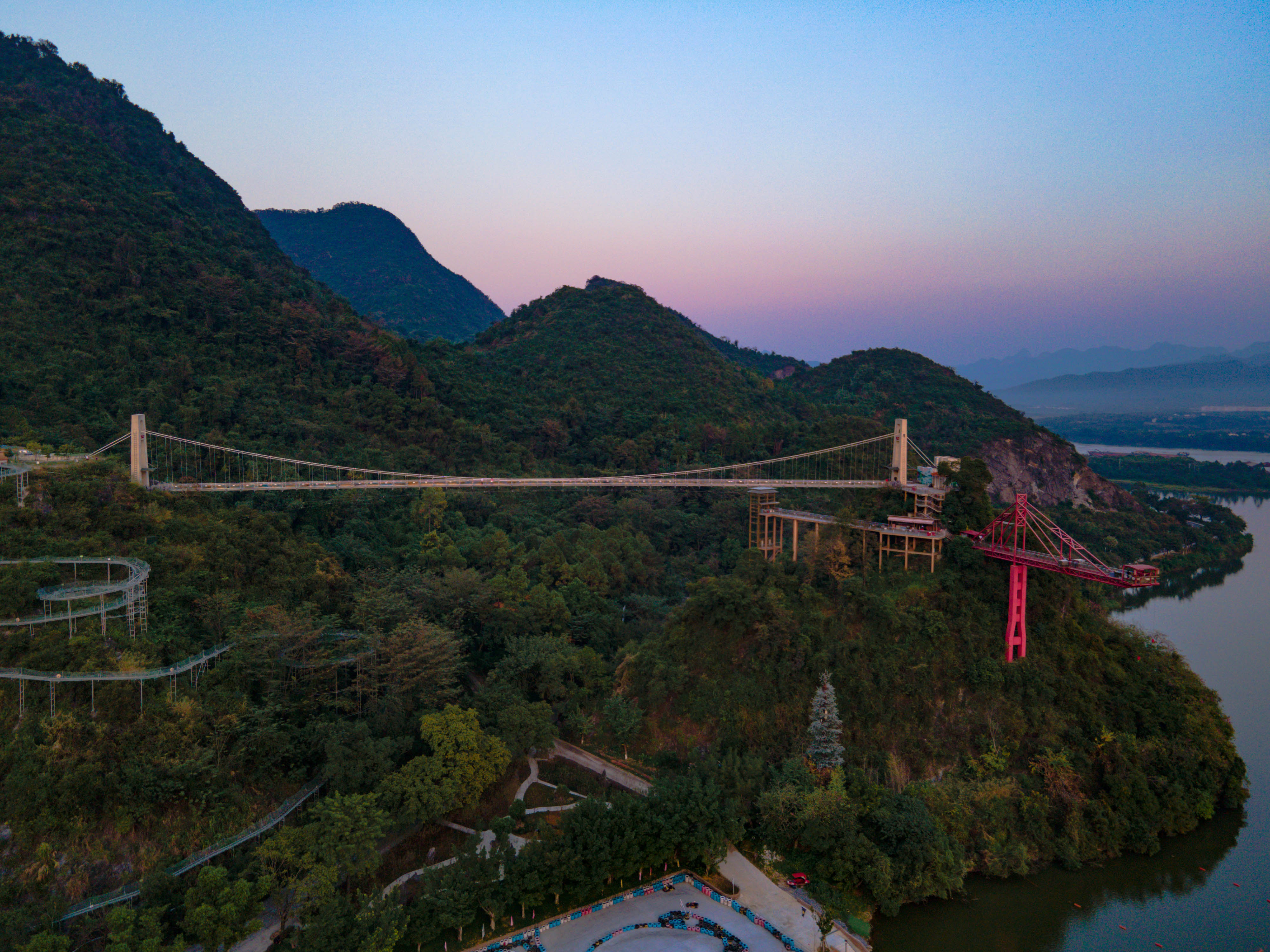 宝晶宫旅游省钱攻略,宝晶宫景区游玩攻略大全最新