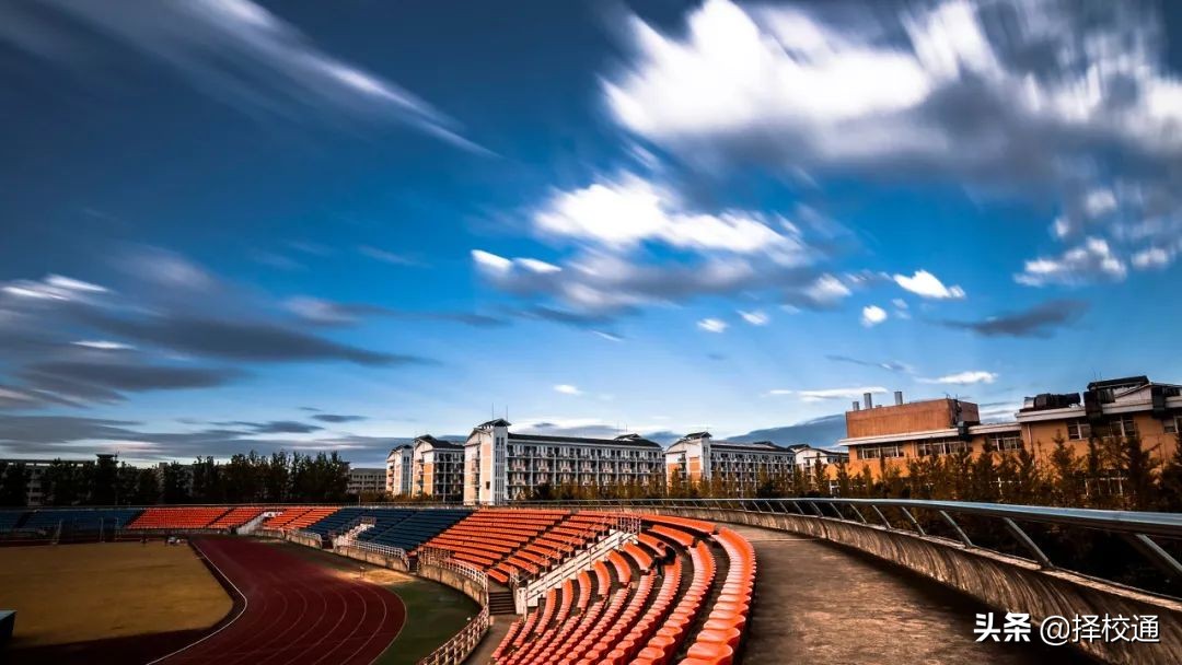 为什么有的高校叫大学有的叫学院,大学和学院一字之差差别巨大