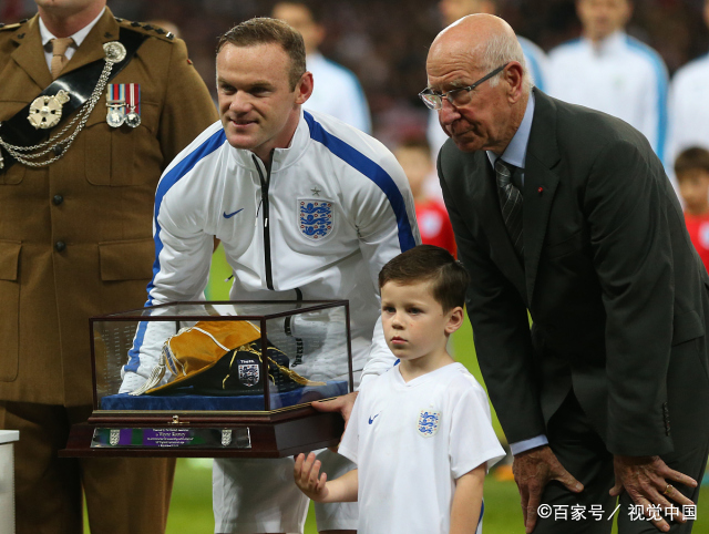 鲁尼19年生涯,15年的勇士鲁尼