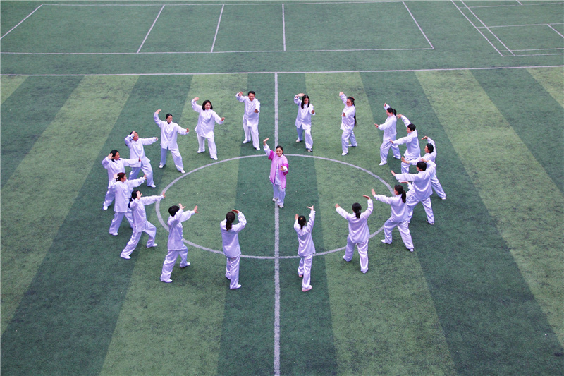 基层党组织学党史办实事简报,学党史办实事文明服务暖人心