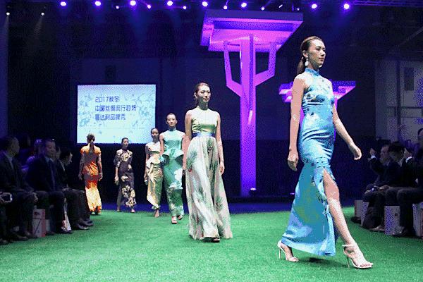 湖丝遍天下:丝绸之府的盛况