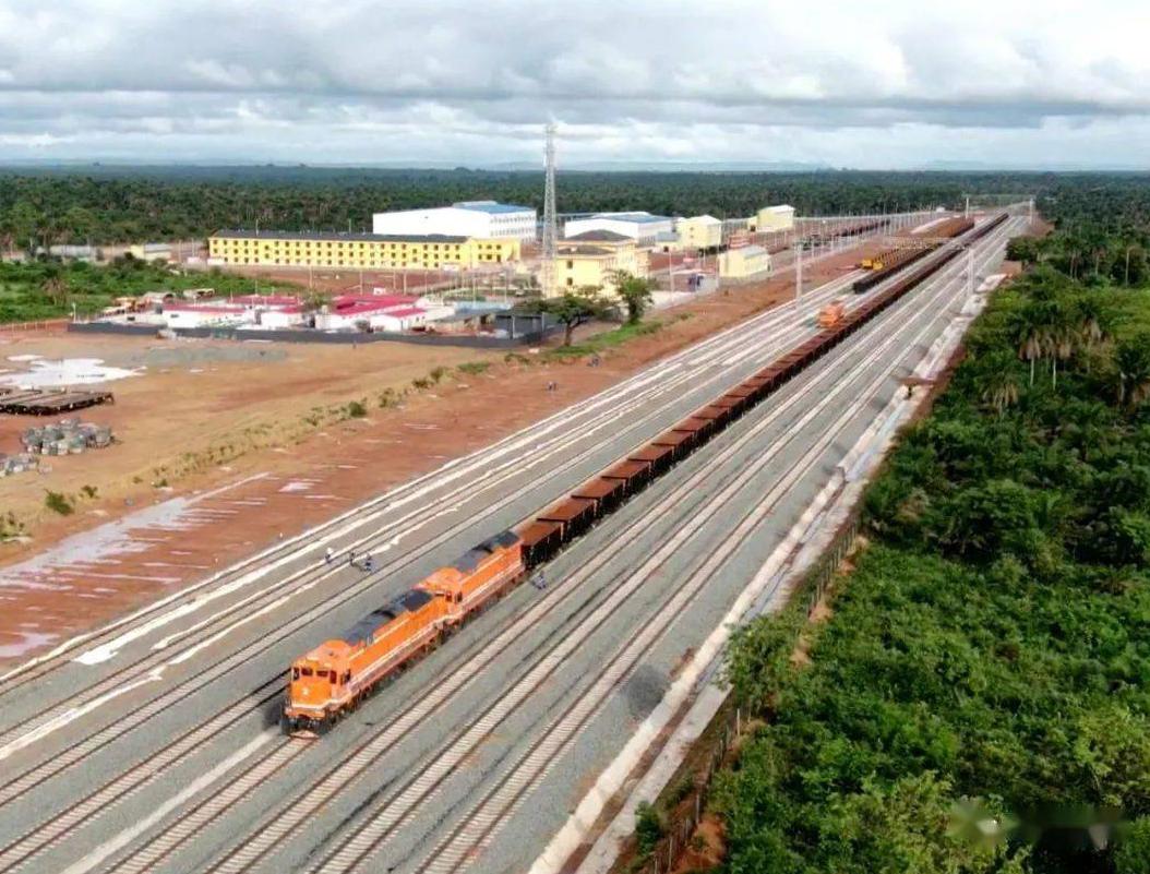 几内亚的地理位置及环境,几内亚自然环境