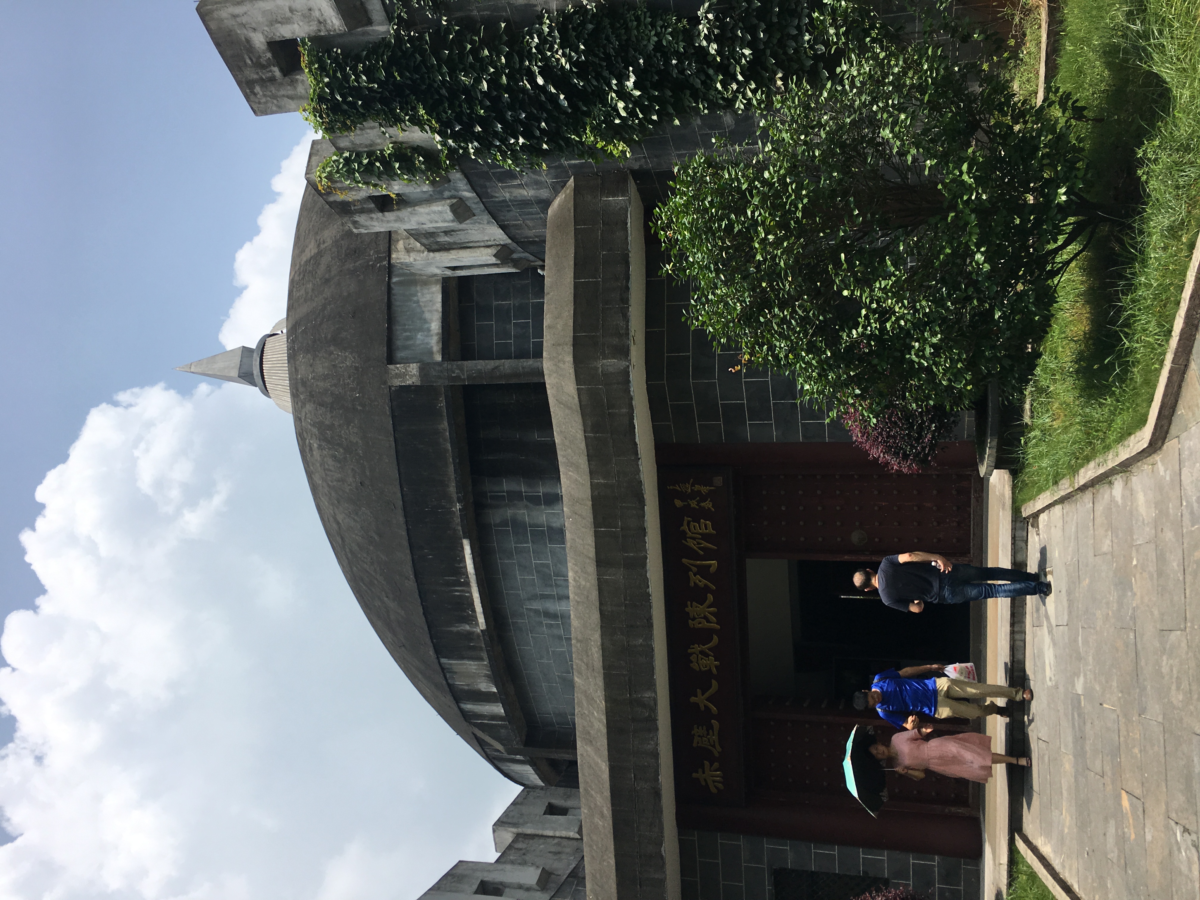 一路吐槽赤壁更名掉坑，景区无奇，看到最后直呼不虚此行