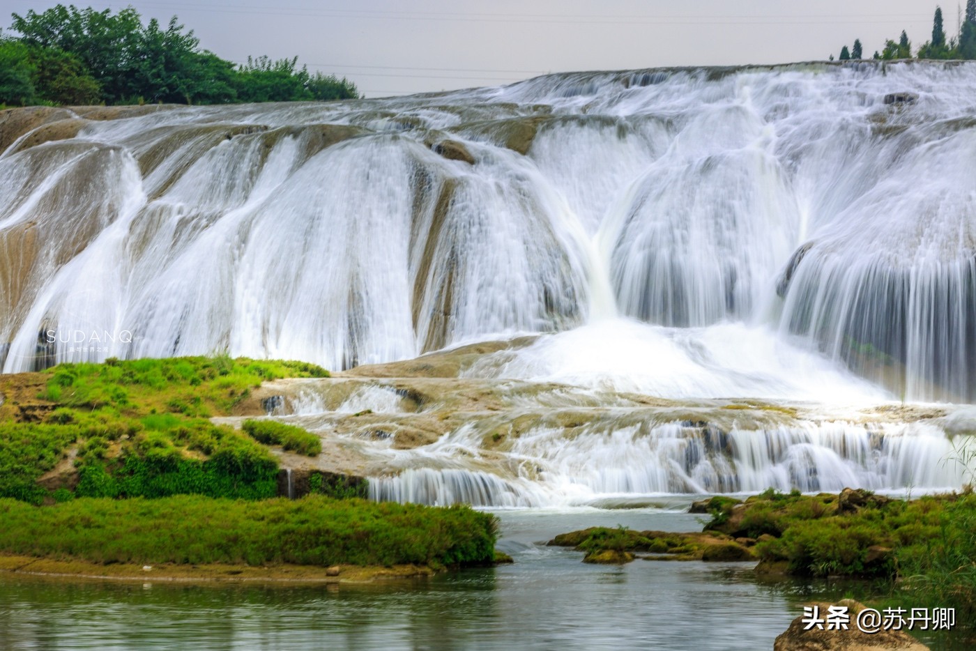 180块钱的门票,怎么玩才不冤枉?世界最大瀑布群来了不后悔