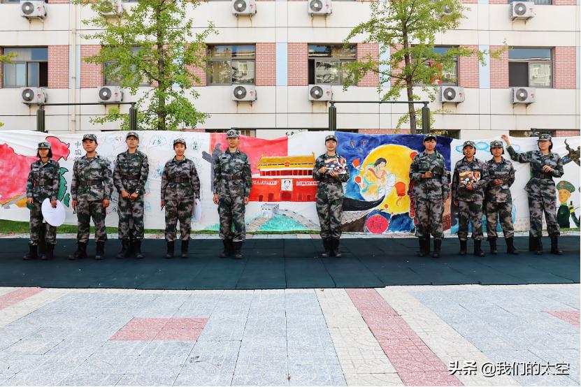 新学期家长看过来,新生宝宝照满月照