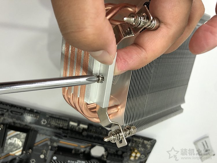 自己组装电脑主机步骤图解,组装电脑自己怎么组装