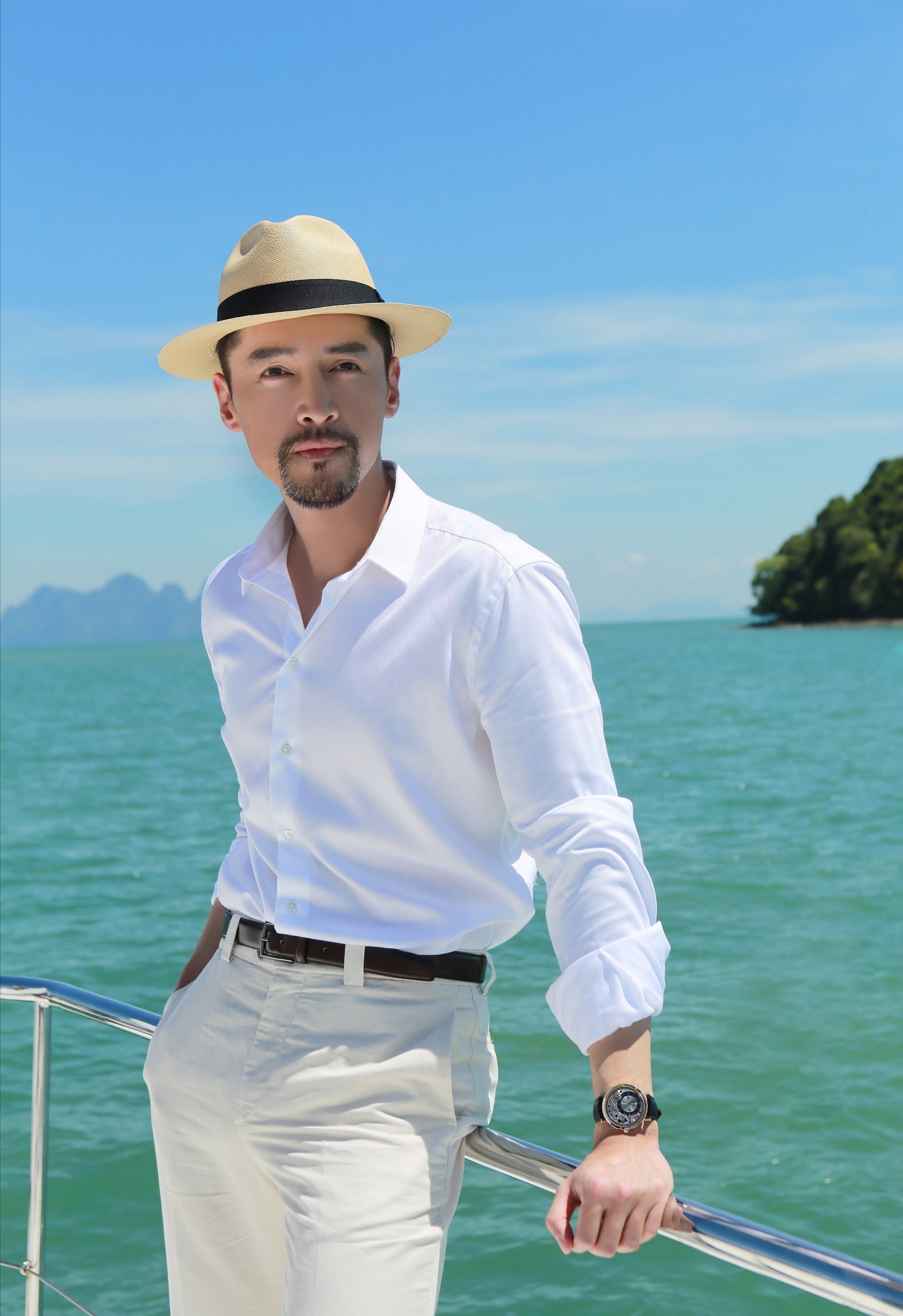 胡歌什么时候代言的阿玛尼,胡歌阿玛尼全球形象代言