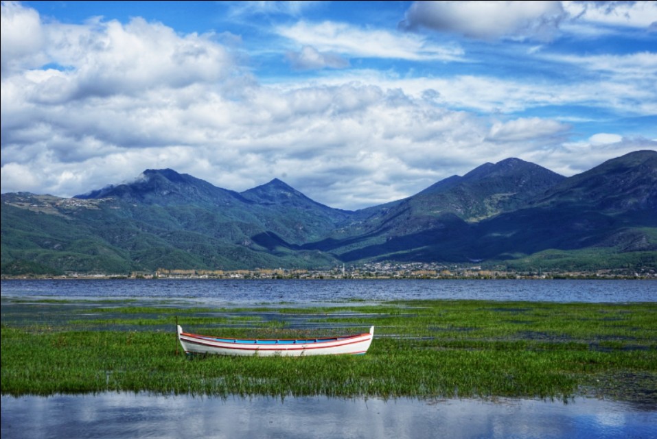 最美的季节遇见最美的你 (最美的季节遇见最美的你散文)