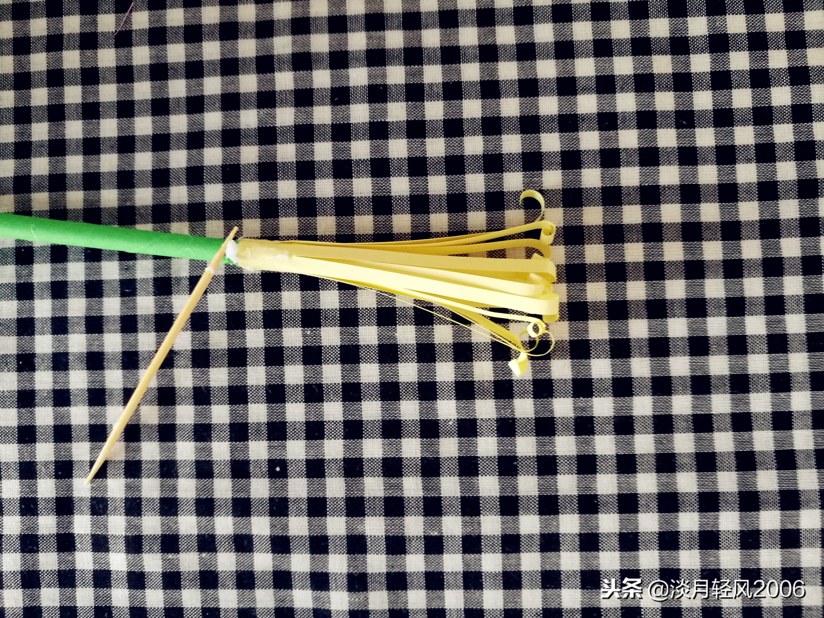 手工百合花制作幼儿园,百合花幼儿手工