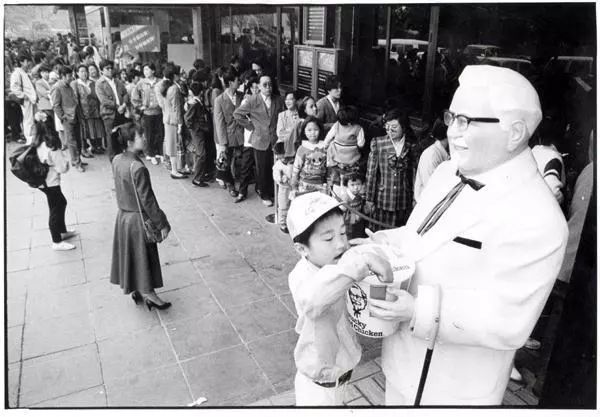 全球有几家肯德基麦当劳汉堡王,中国第一百家肯德基