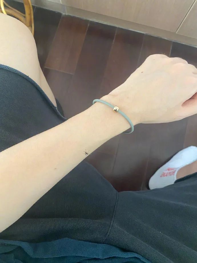 妹子说遇到烦心事怎么回,妹子说遇到麻烦了怎么回