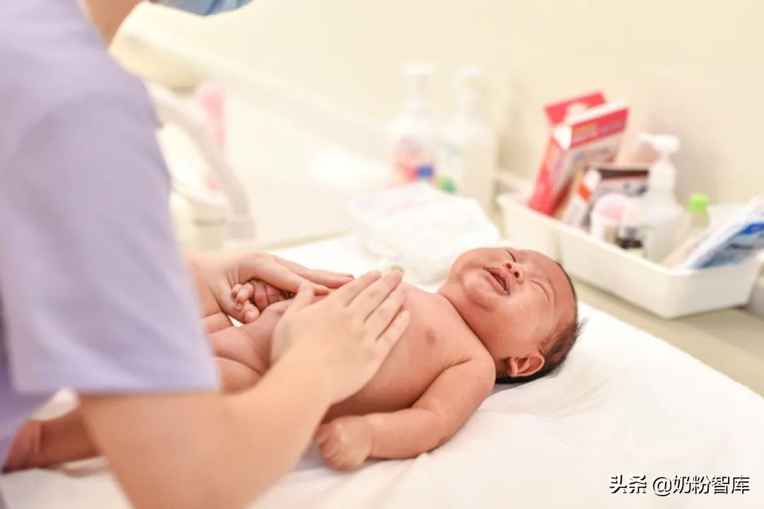 奶粉中的opo和乳铁蛋白哪个更重要,含有乳铁蛋白和cpp和opo的奶粉