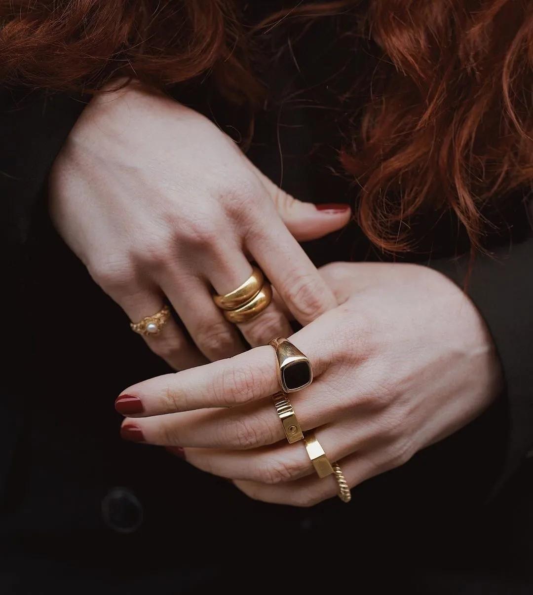 为啥相同的穿搭自己不穿不好看,同样的穿搭为什么别人穿更好看