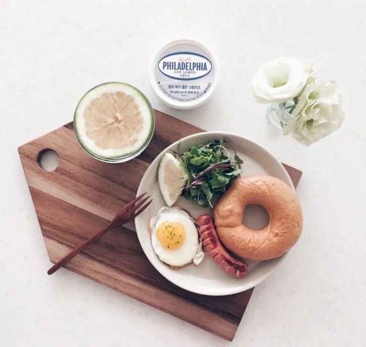 营养健康早餐搭配文字介绍,好吃的贝果方子