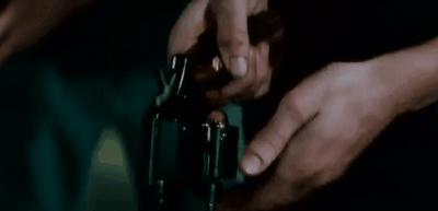 推荐两部生猛的办公室大逃杀电影,最火爆的大逃杀电影