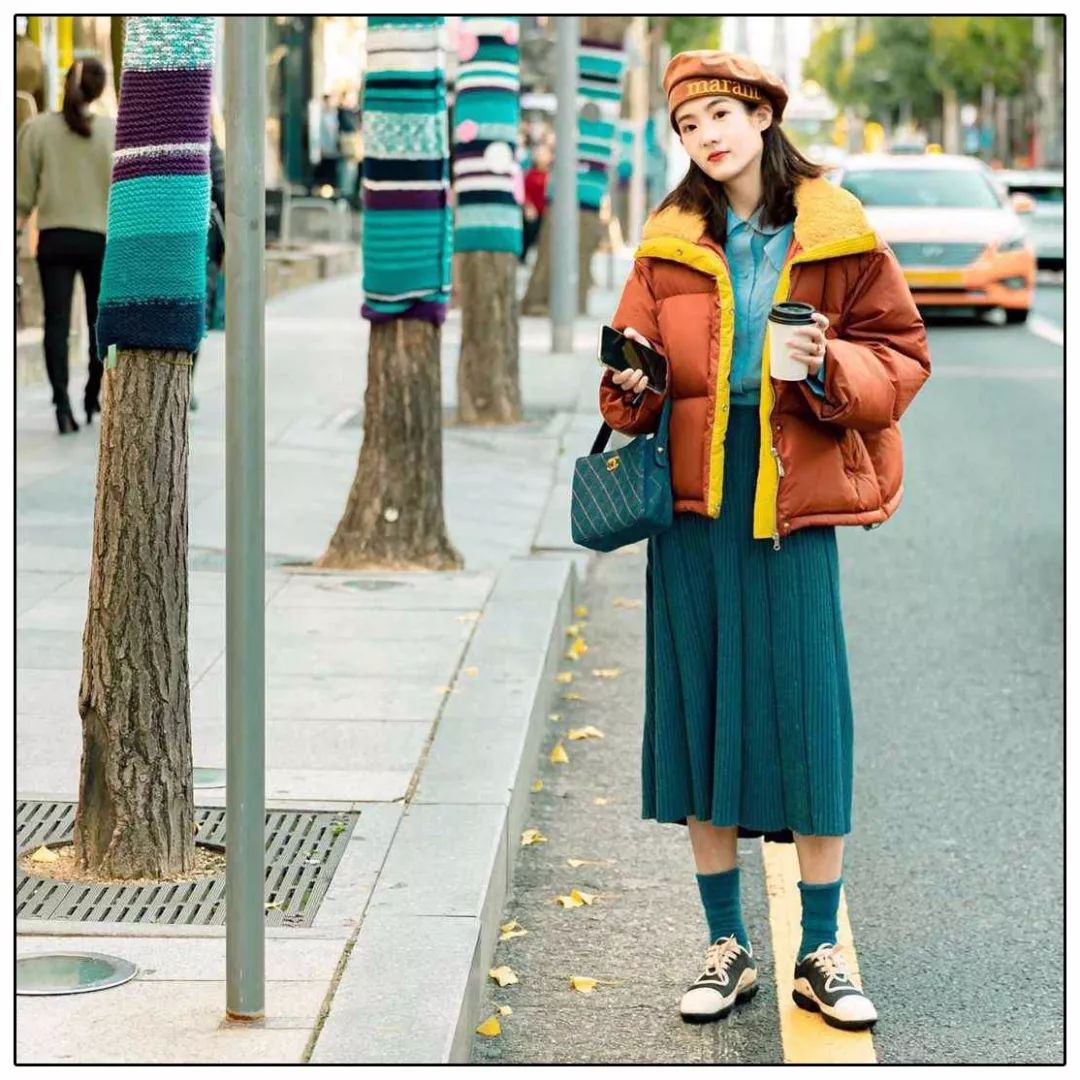 冬天棉服怎么搭配直筒裤,棉服搭配阔腿裤搭配什么鞋子好看