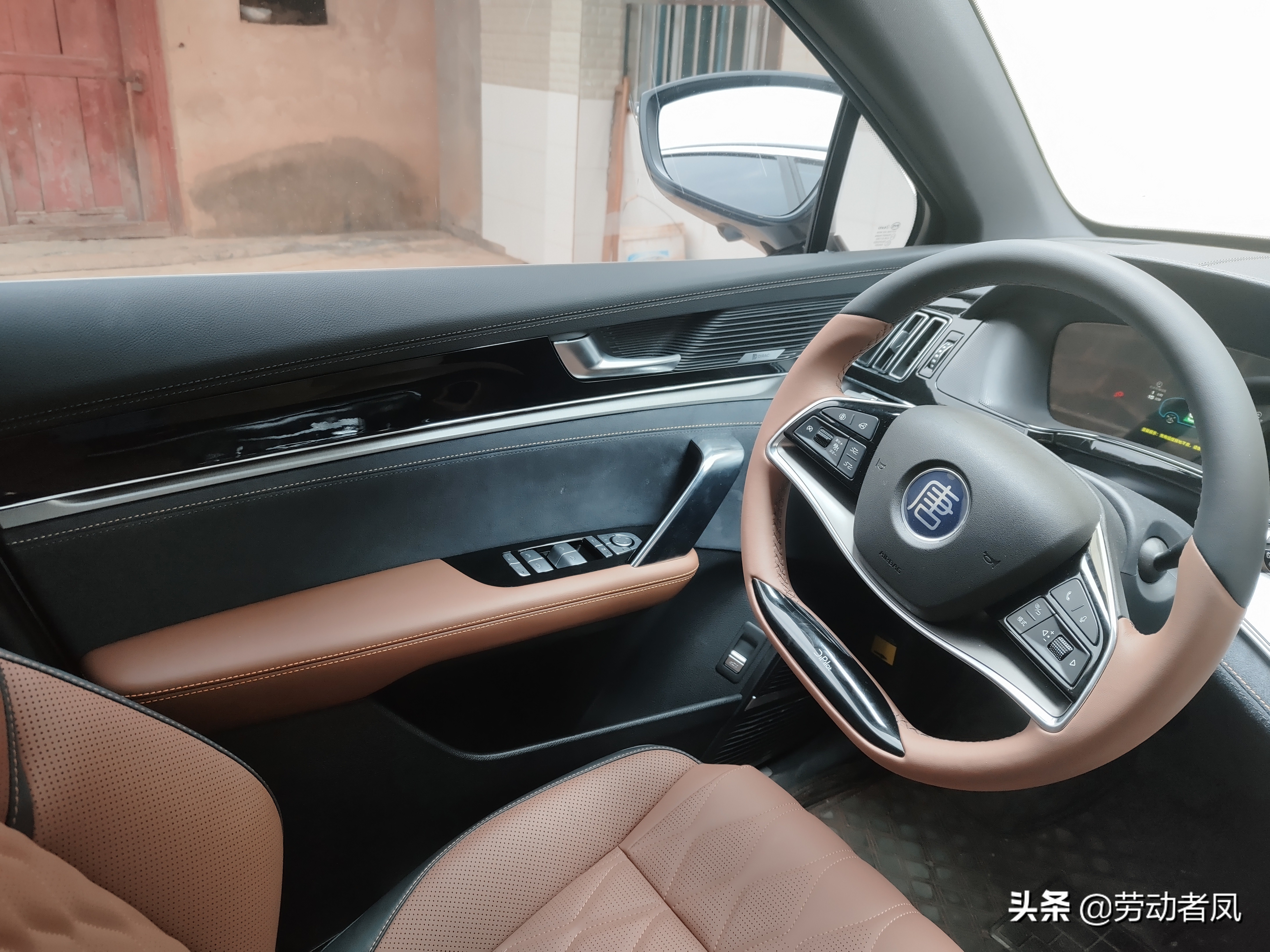 唐dmi车内怎么锁住不让外面开门,唐dmi儿童锁故障