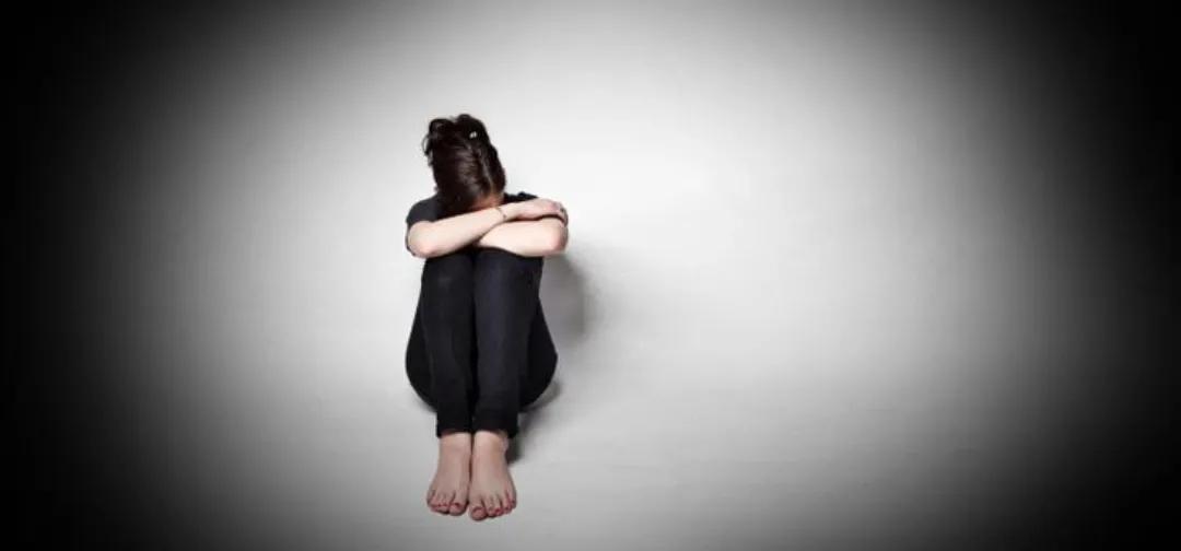 难治性抑郁症怎样治,难治性抑郁症的治疗