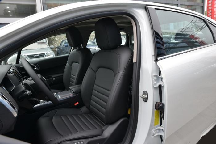 雪铁龙c62021款400thp舒适型,东风雪铁龙c6降价有多狠