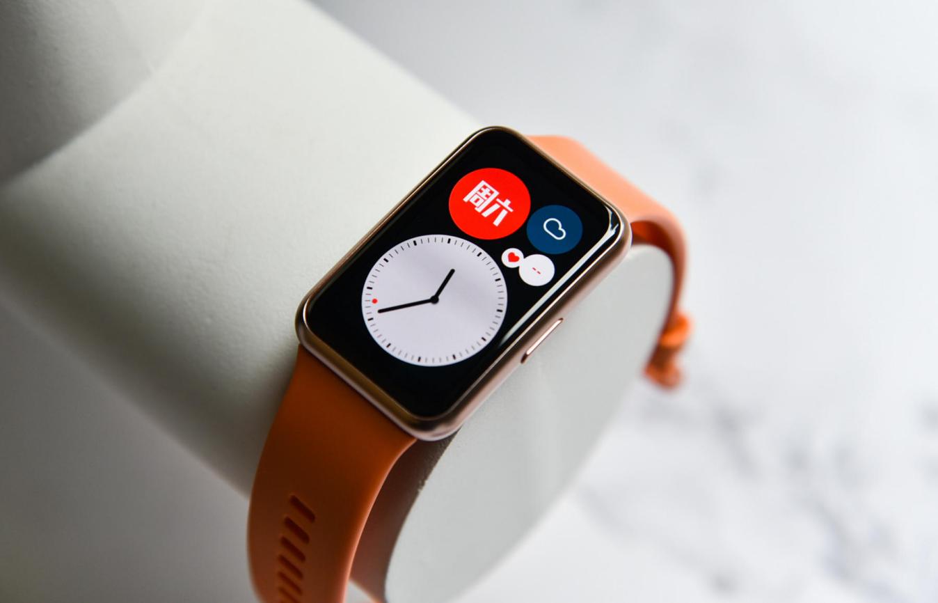 华为watchfitnew和华为手环6pro,华为watchfitnew评测活力和雅致