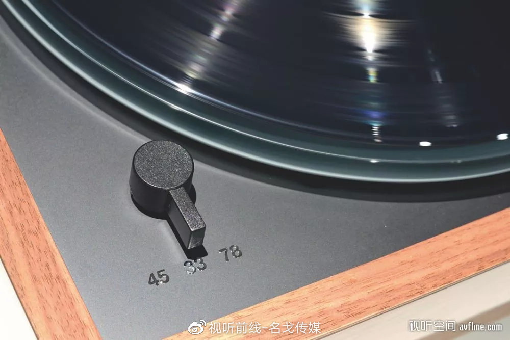 HIFI|谁说全自动黑胶唱盘就是玩具？THORENSTD-148A黑胶唱盘