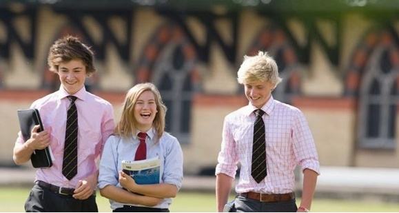 出国留学大概需要多少人民币,出国留学怎样才能够免费