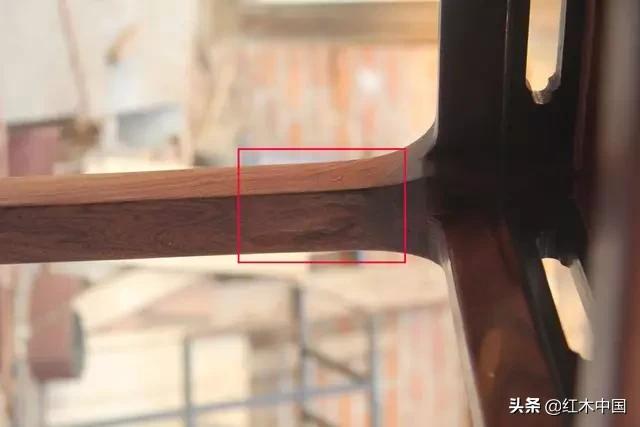 同样胡桃木家具价格相差,红木家具回收价格和原价差多少