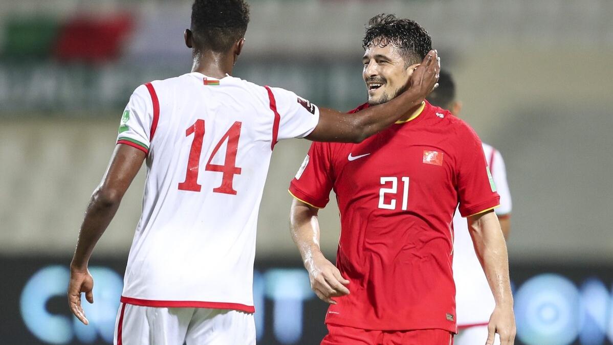 国足1-1踢平阿曼,国足0比2阿曼有哪些球员