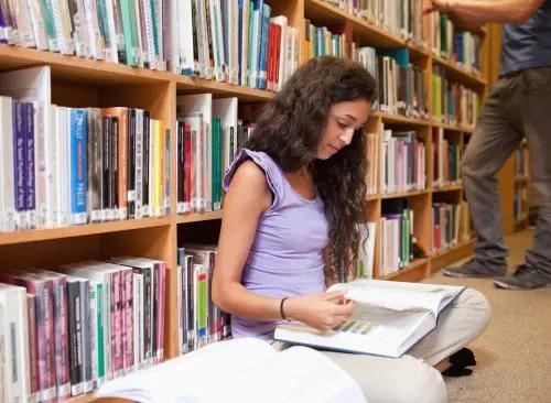 美国留学生如何省钱买书,美国留学生上学买书