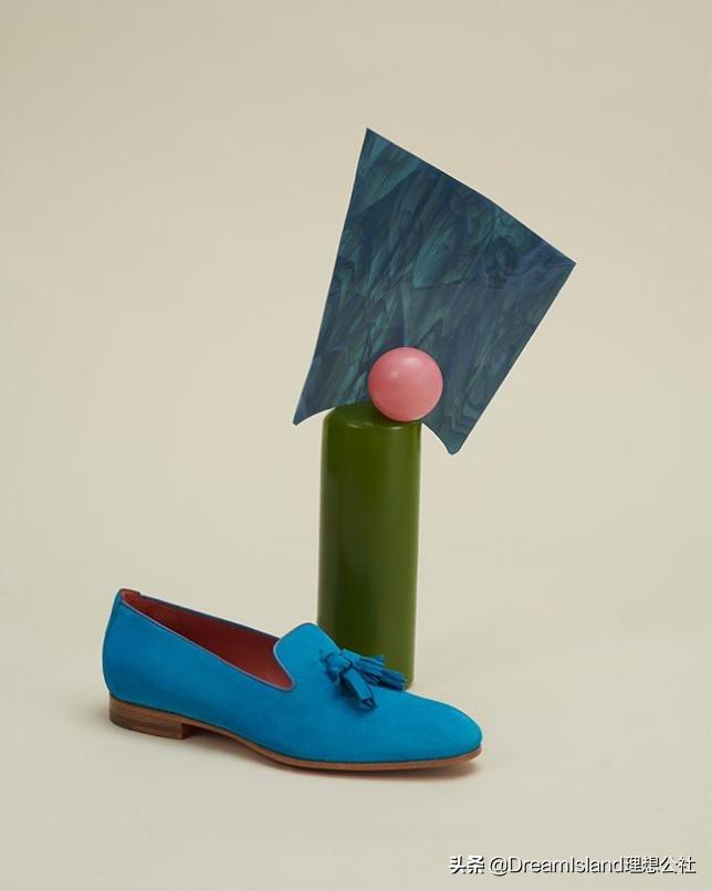 街拍白色乐福鞋,达妹街拍图文