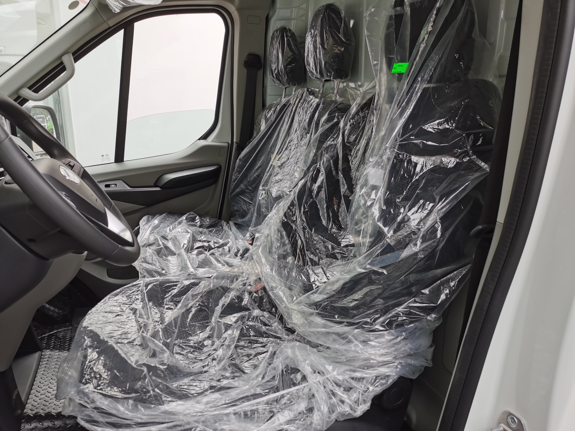 上海大通v90物流版,上汽大通v90货运版多少吨