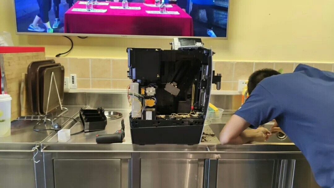 餐饮设备保养维修流程规范,餐饮设备维护方法