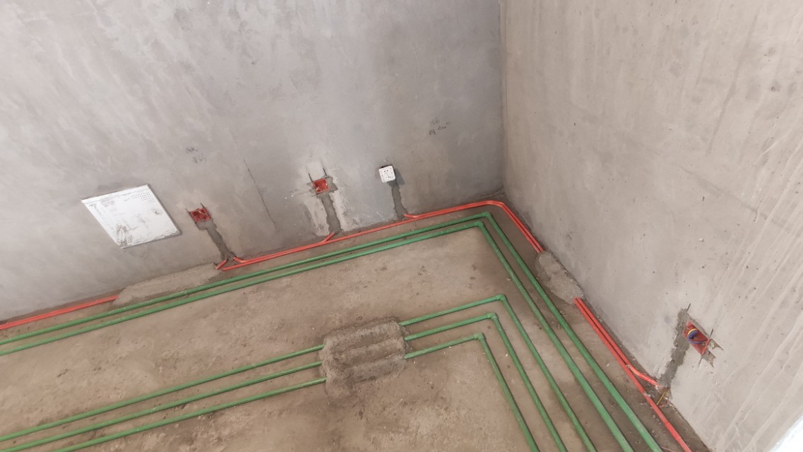 水电横平竖直的优点和缺点,水电安装有必要横平竖直吗