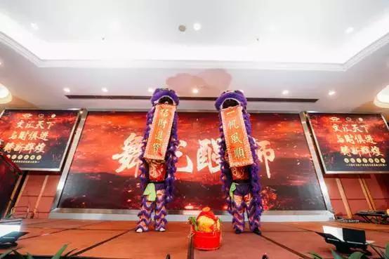 文汇天下，与时俱进，铸新辉煌