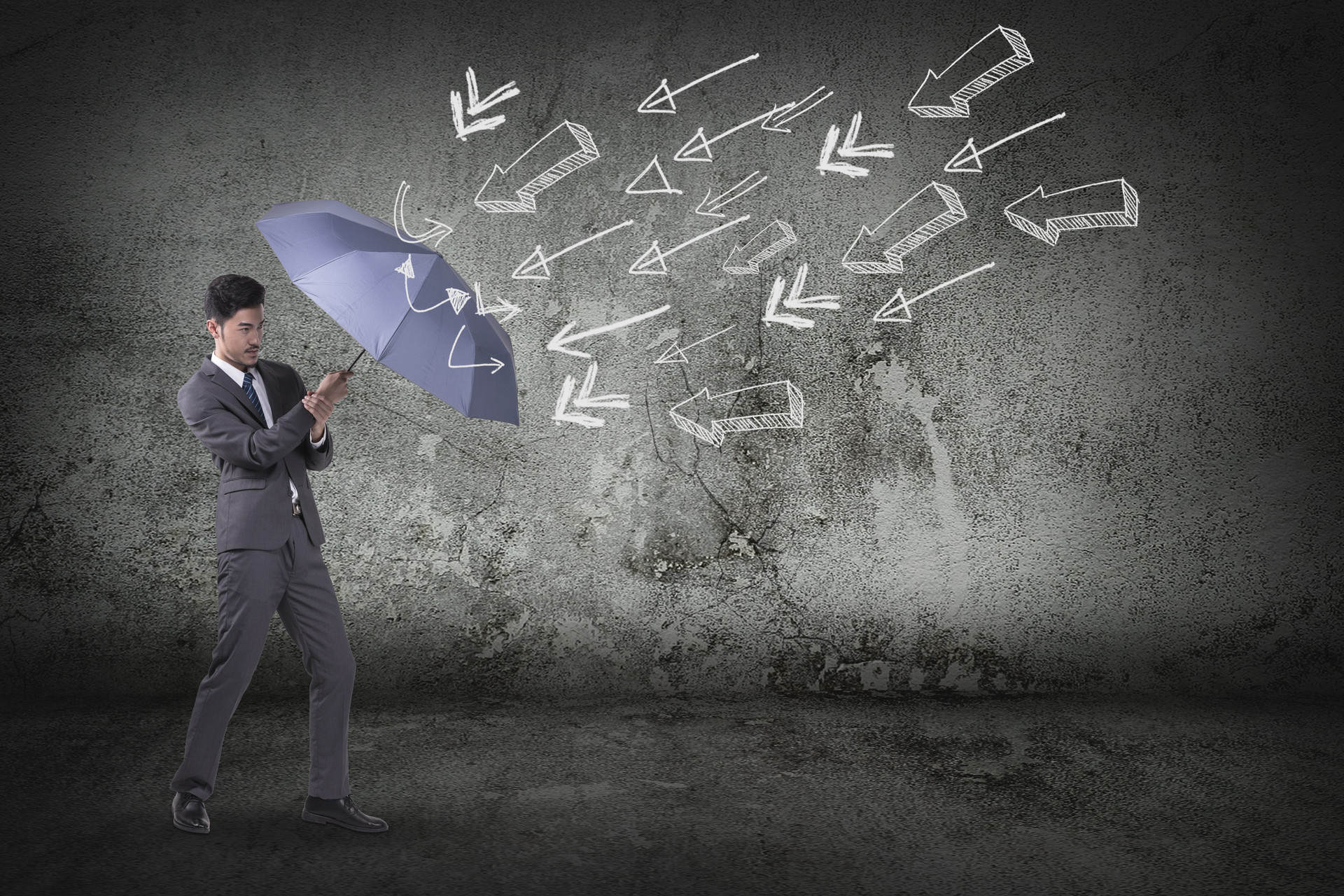 职场里被孤立最好的解决办法,职场被孤立的正确方法