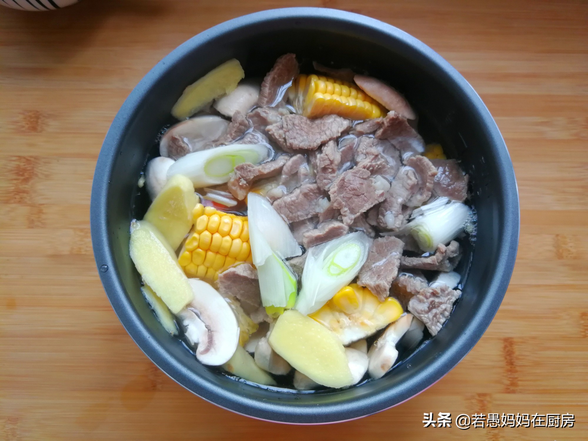 牛肉汤最好的做法视频,冬季牛肉汤怎么做好吃