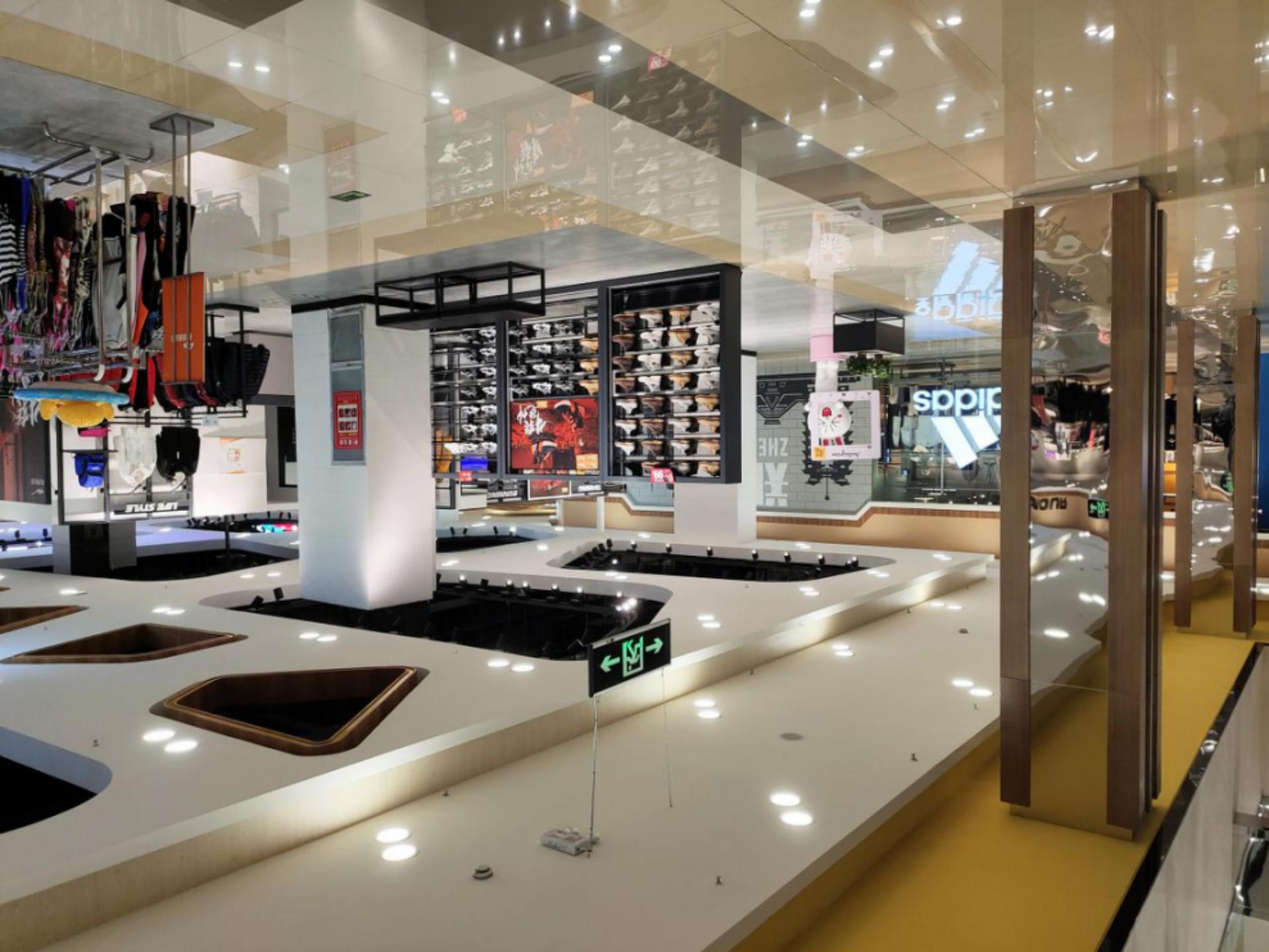 重招主力店，晋升地铁物业，郑州宝龙广场焕新归来