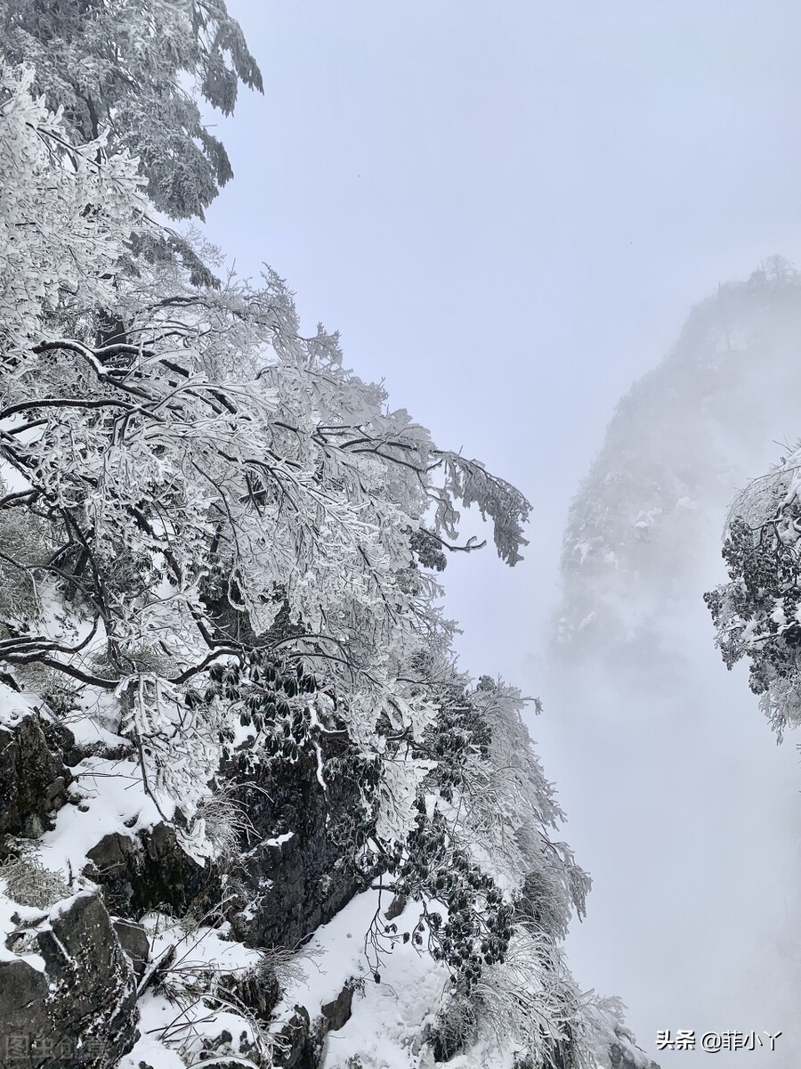陕西塔云山金顶观音殿视频,陕西金顶观音殿风景