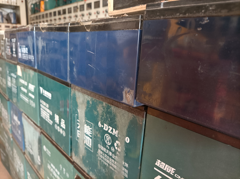 电池技术——电动车电池充电不转灯是电池问题还是充电器问题？