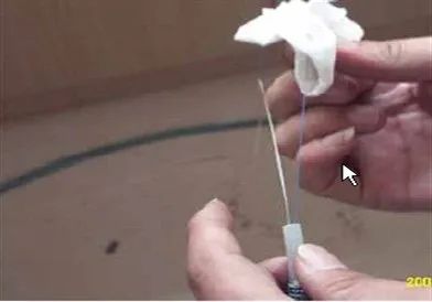 光纤熔接一天能熔多少,接续盒的光纤熔接视频