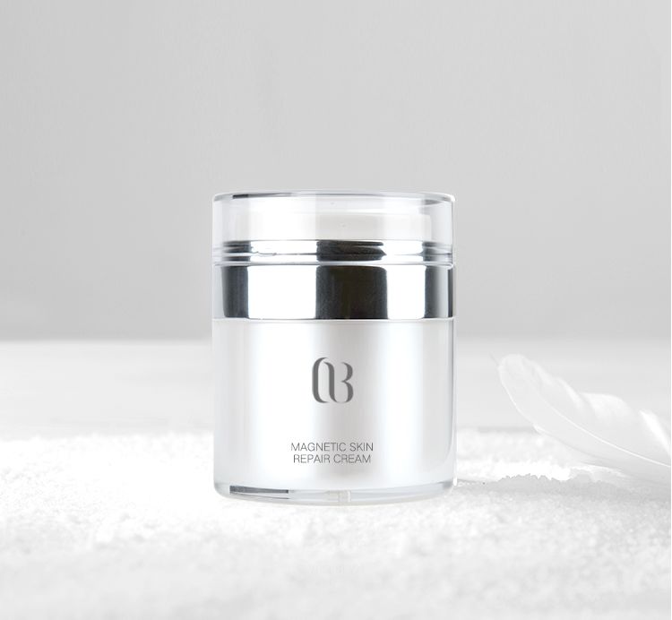 想让妆容不脱妆妆前不用水乳霜,十分钟快速出门妆容素颜霜