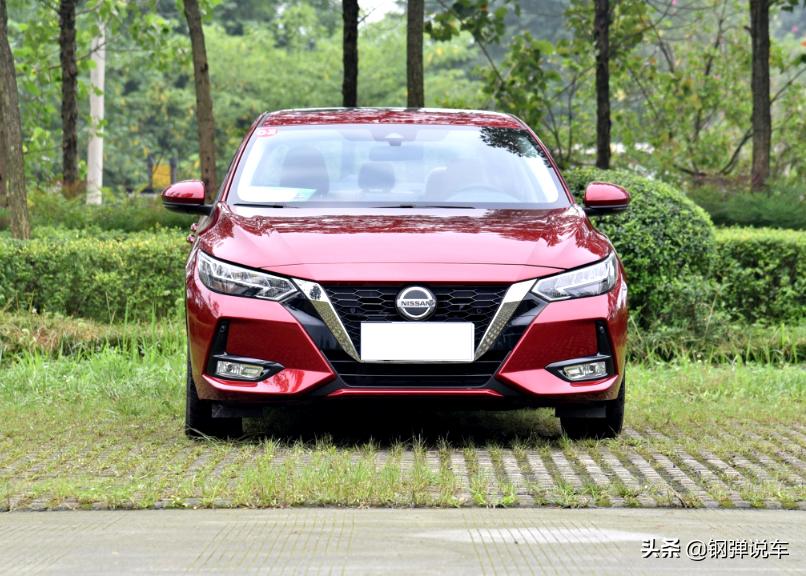 日产车新轩逸黄色碰撞预警,日产新轩逸前方碰撞预警