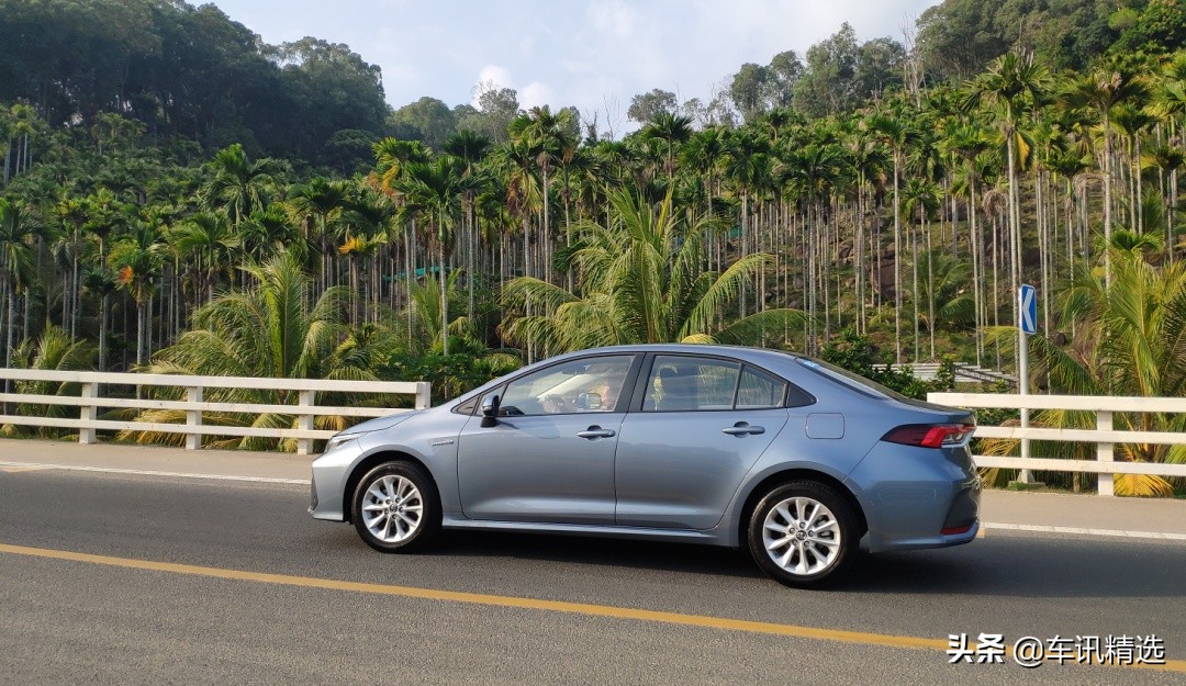 试驾全新卡罗拉,2021款丰田卡罗拉1.5l手动挡试驾